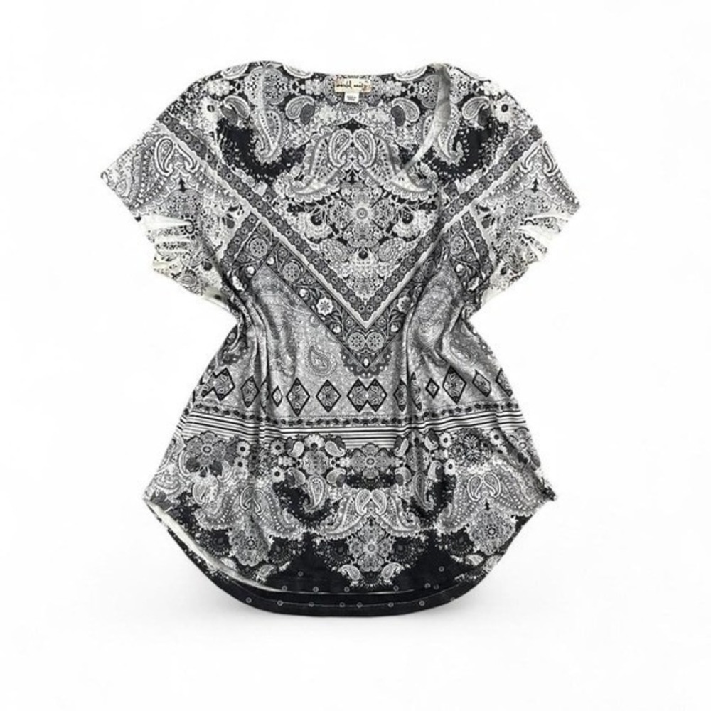 Sweet Romeo Paisley Print Top Women L Black White Excellent Boho Cap Sleeve
